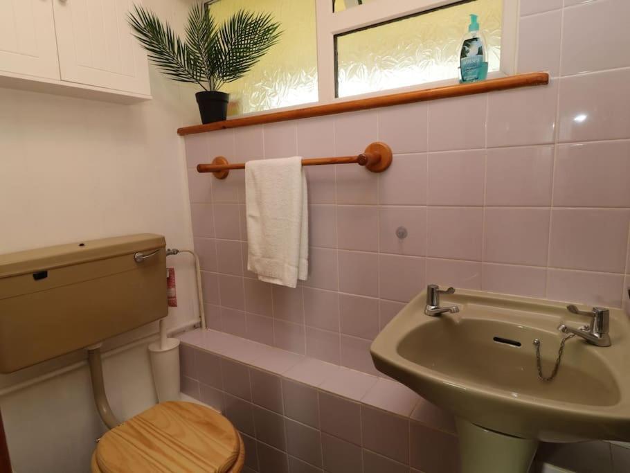 Cheerful Spacious 2 Bedroom Holiday Home St Anns 12 Gunnislake Kültér fotó